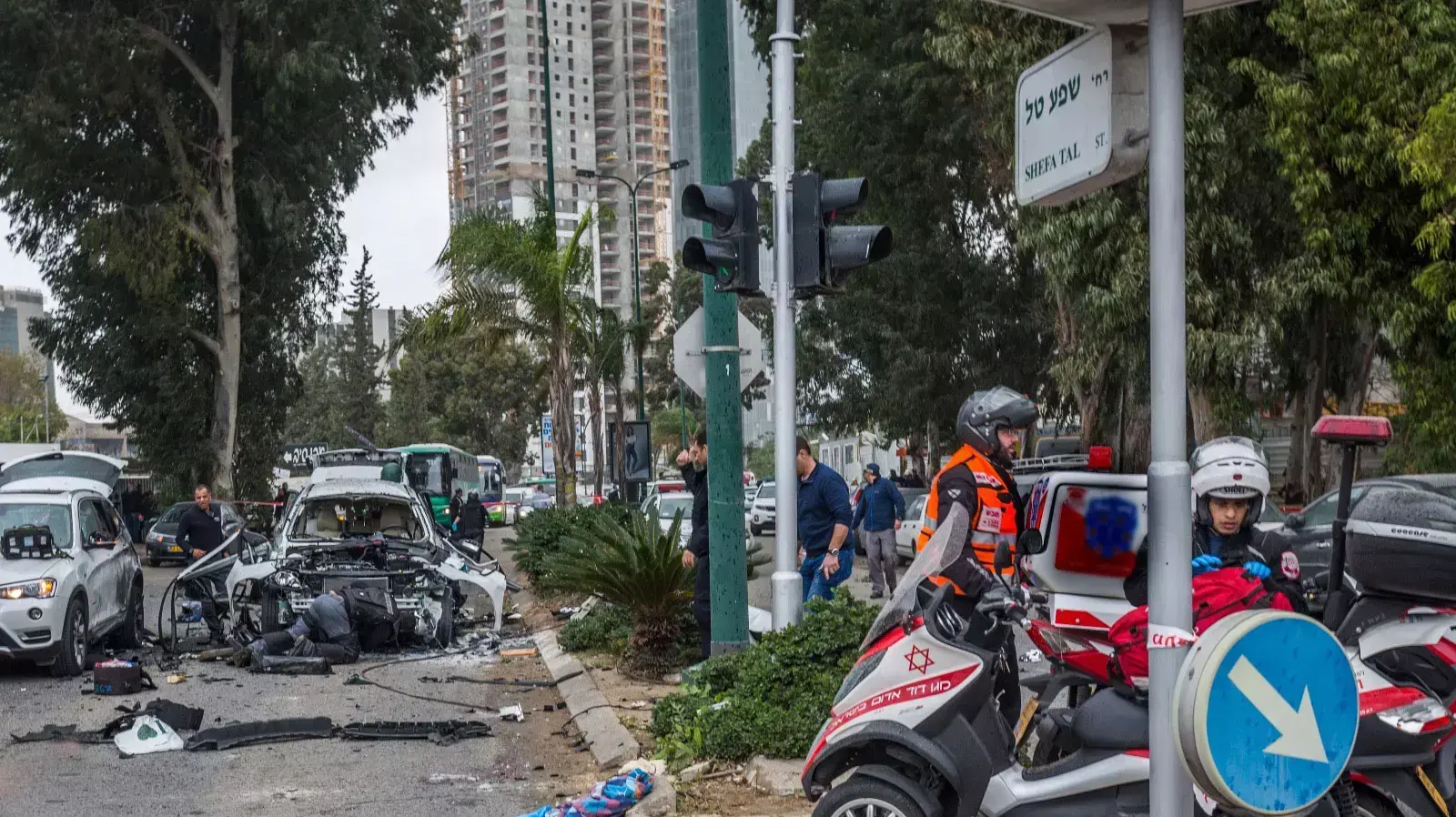 תמונות מזירת הפיצוץ בתל אביב היום 19 ינואר 2016 תמונות מזירת הפיצוץ בתל אביב היום 19 ינואר 2016