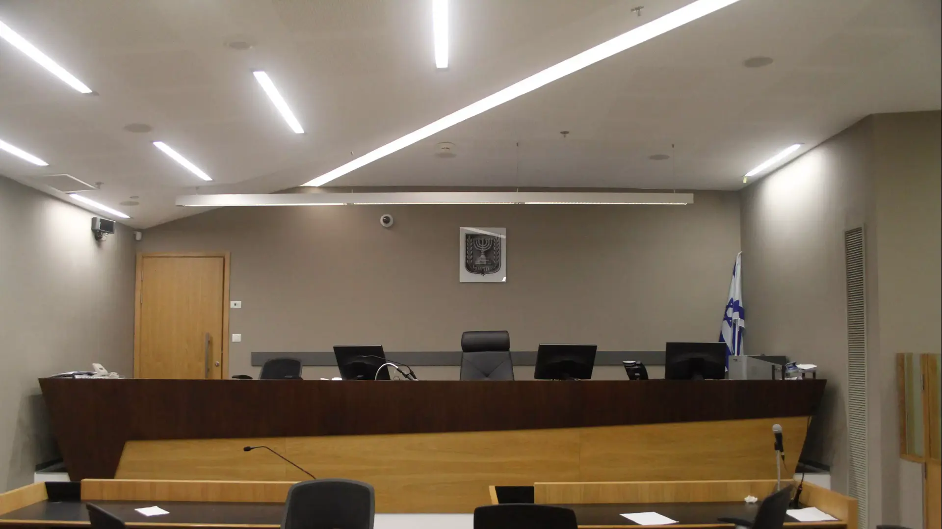 אולם מעצרים, בית משפט מחוזי תל אביב אולם מעצרים, בית משפט מחוזי תל אביב