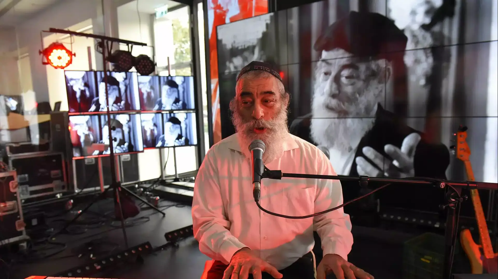 אריאל זילבר אריאל זילבר