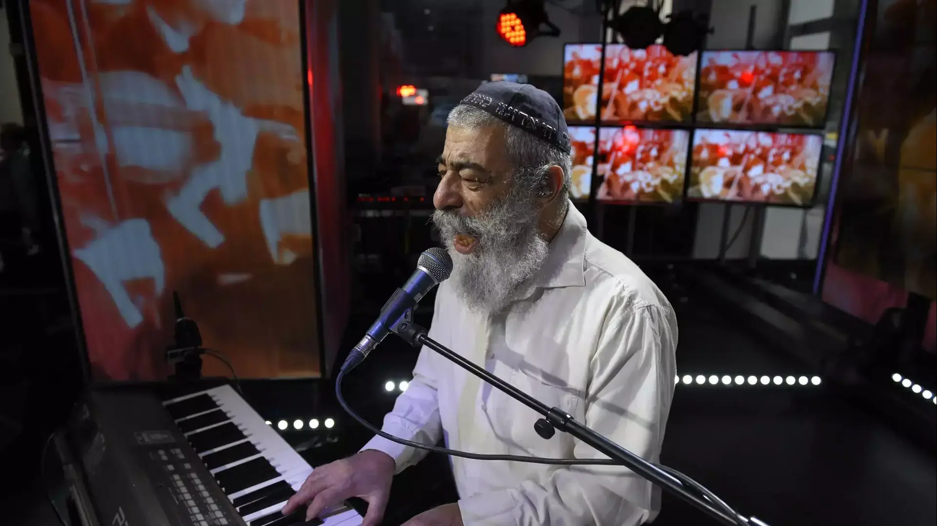 אריאל זילבר אריאל זילבר
