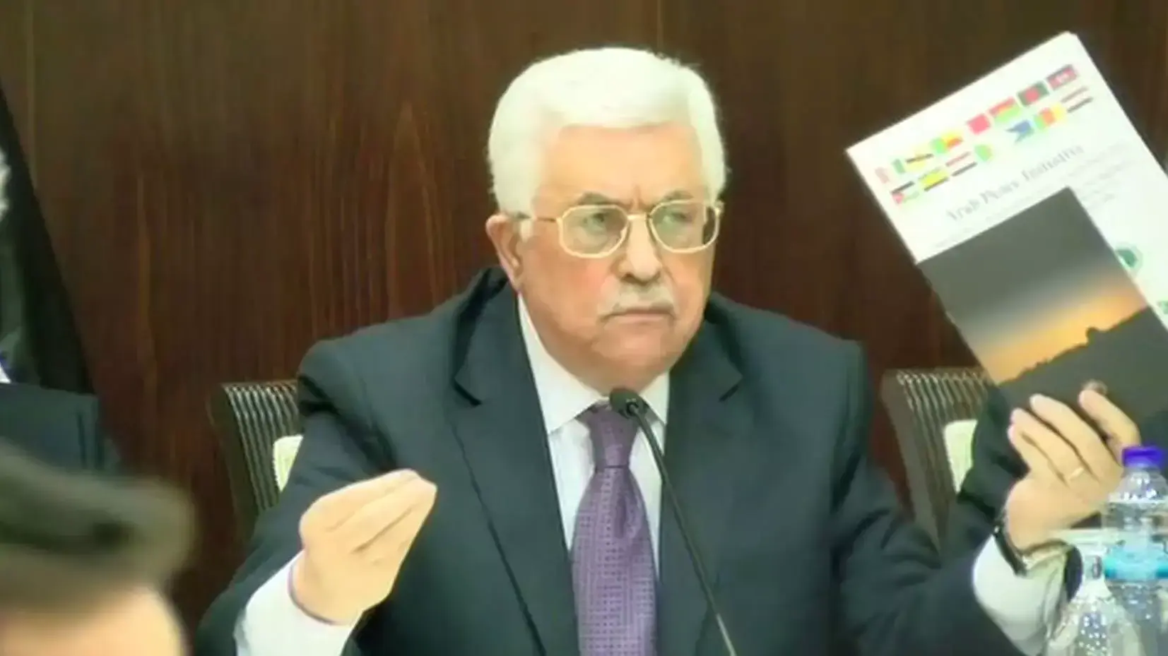 יו"ר הרשות הפלסטינית אבו מאזן במפגש עם עיתונאים ישראלים ברמאללה, 21 בינואר 2016 יו"ר הרשות הפלסטינית אבו מאזן במפגש עם עיתונאים ישראלים ברמאללה, 21 בינואר 2016