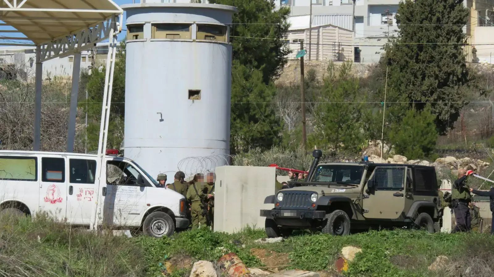 זירת פיגוע ירי, מחסום DCO, 31 בינואר 2016 זירת פיגוע ירי, מחסום DCO, 31 בינואר 2016
