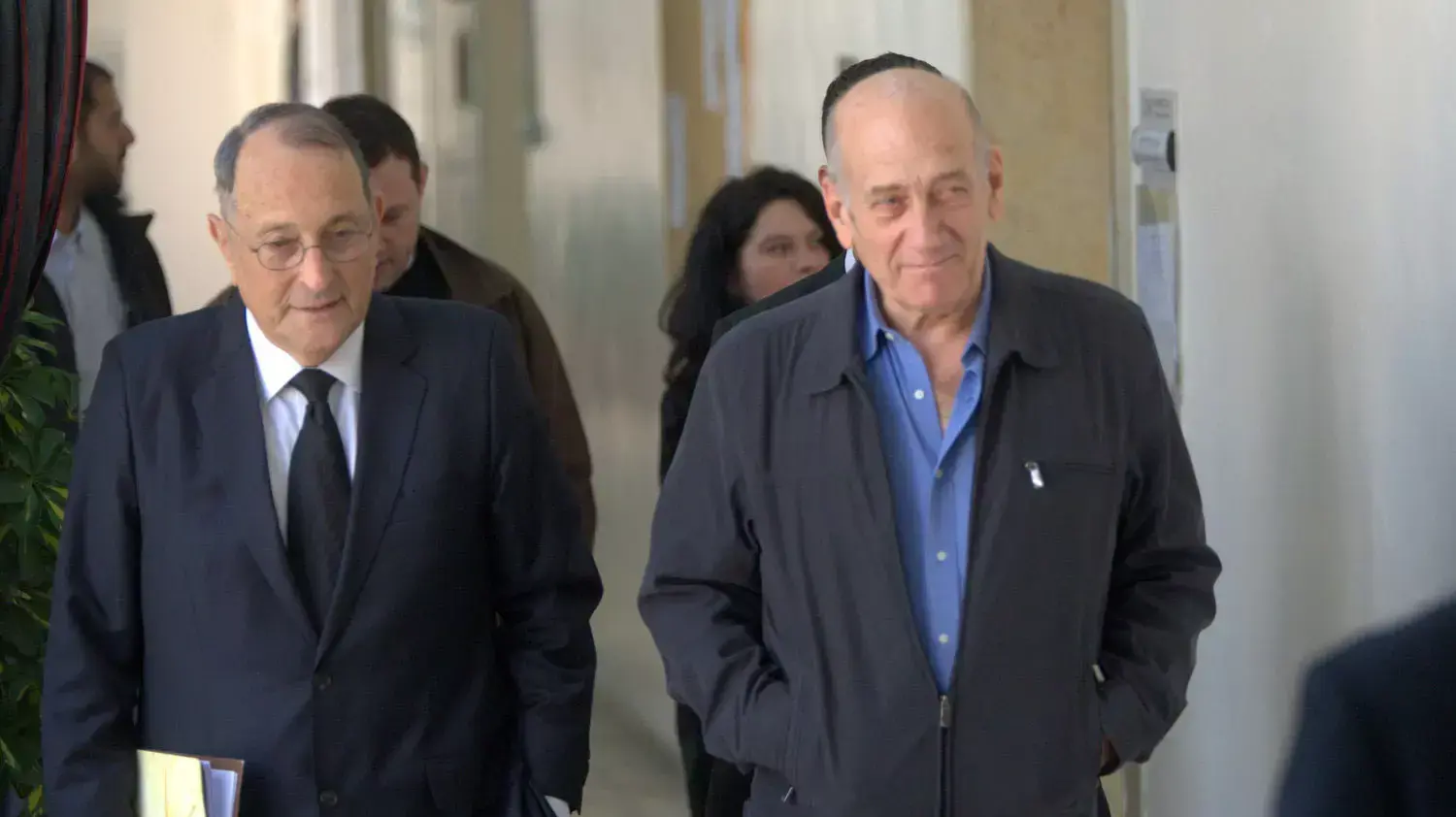 אהוד אולמרט בבית משפט השלום ירושלים היום 2 פברואר 2016 אהוד אולמרט בבית משפט השלום ירושלים היום 2 פברואר 2016