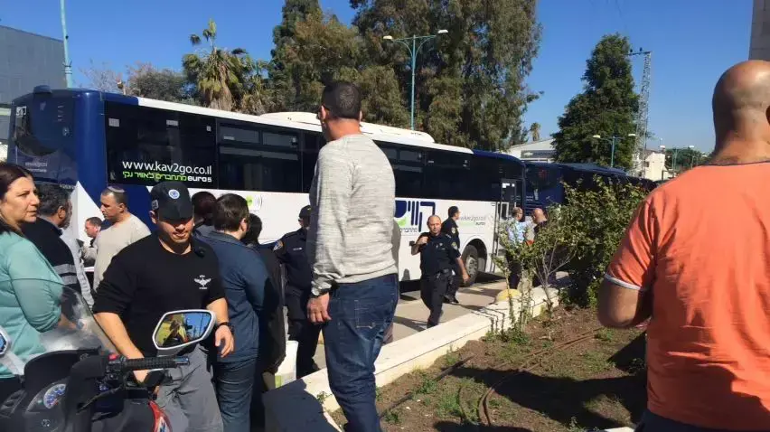דקירה בתחנה המרכזית ברמלה, 4 בפברואר 2016