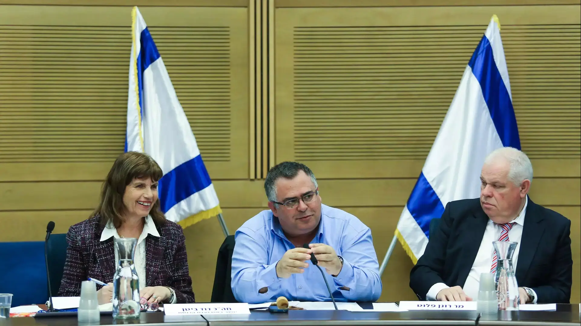 רונן פלוט, מנכ"ל הכנסת ודוד ביטן יור ועדת הכנסת, 8 בפברואר 2016 רונן פלוט, מנכ"ל הכנסת ודוד ביטן יור ועדת הכנסת, 8 בפברואר 2016