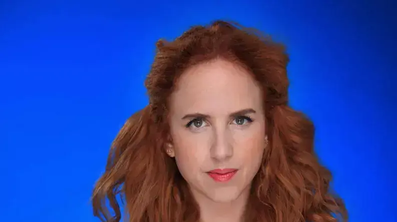 סתיו שפיר סתיו שפיר