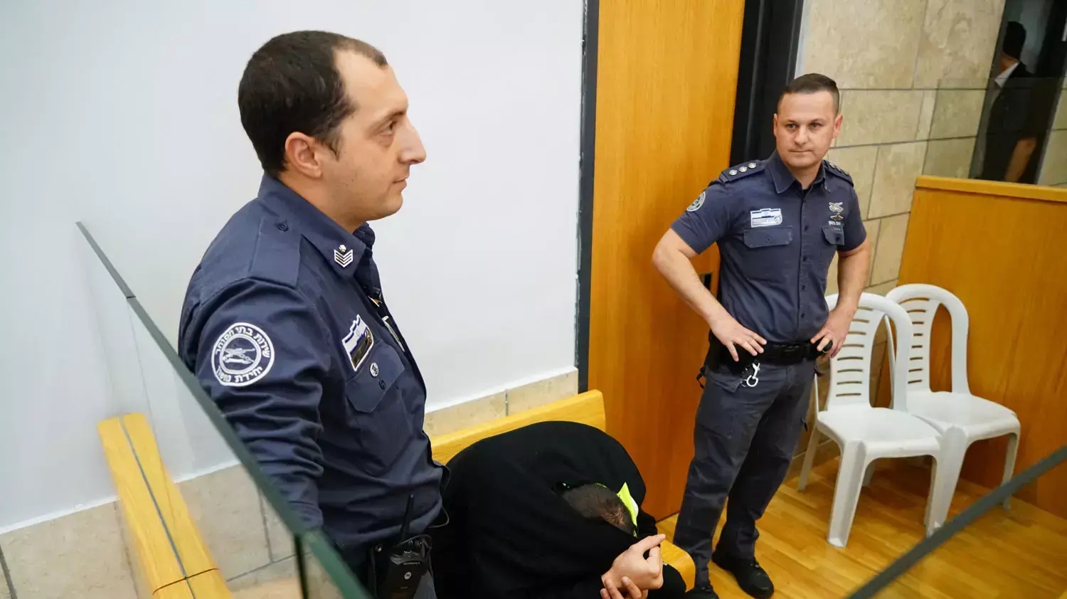 הגשת כתב אישום נגד חוסיין רחאל חשוד ברצח אחותו רנין, בבית המשפט מחוזי נצרת הגשת כתב אישום נגד חוסיין רחאל חשוד ברצח אחותו רנין, בבית המשפט מחוזי נצרת