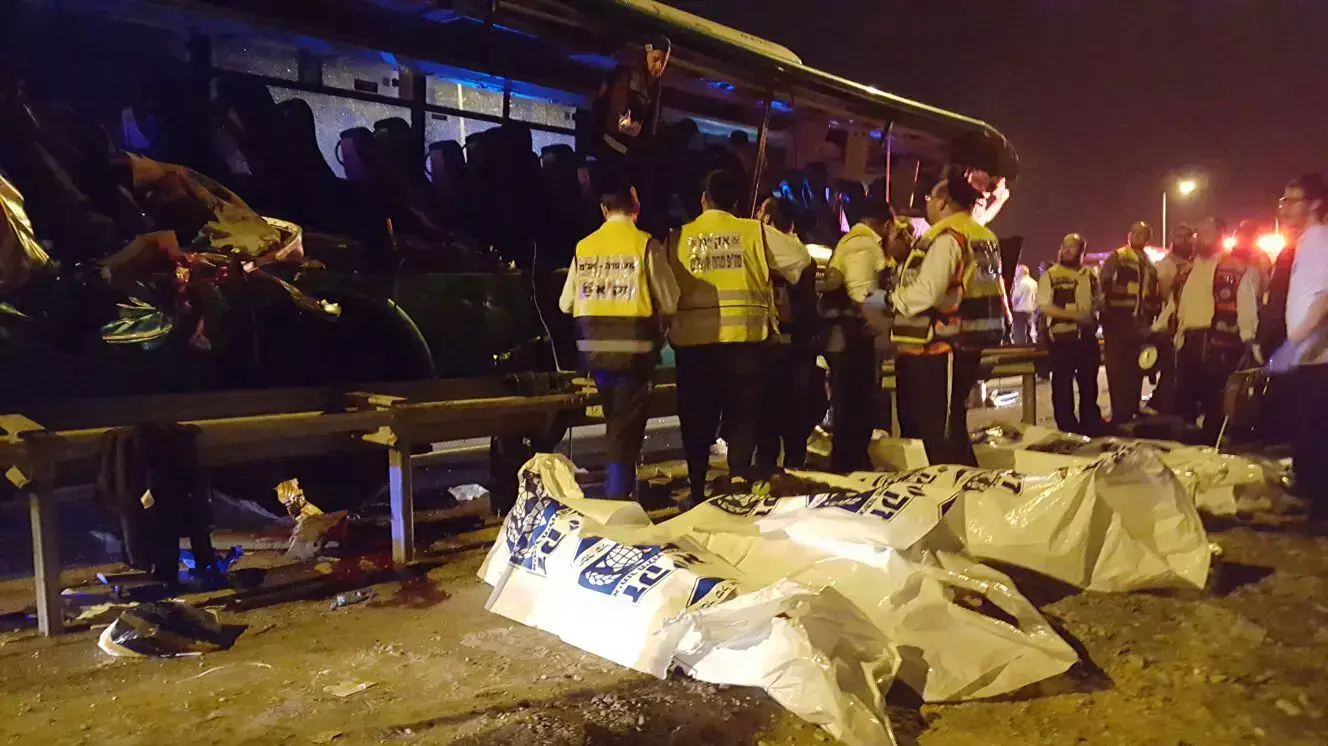 זירת תאונת דרכים בכביש 1, מחלף ענבה. 14 בפברואר 2016 זירת תאונת דרכים בכביש 1, מחלף ענבה. 14 בפברואר 2016