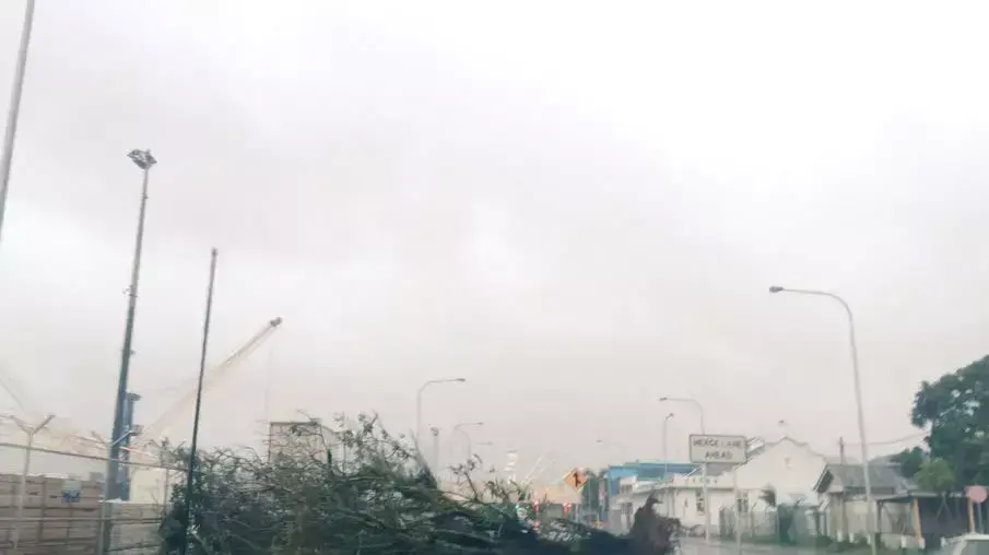 סופת הציקלון "וינסטון" בפיג'י. 20 בפברואר 2016. סופת הציקלון "וינסטון" בפיג'י. 20 בפברואר 2016.