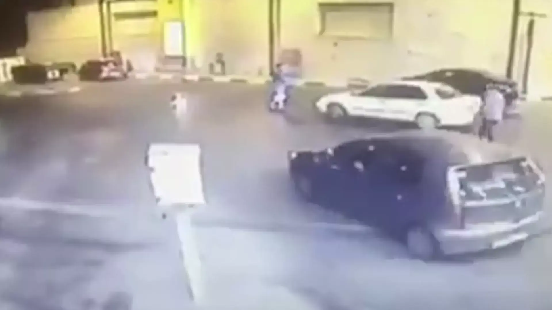 סרטון האבטחה נחשף: יהודי חשוד שדרס במכוון מתדלק ערבי