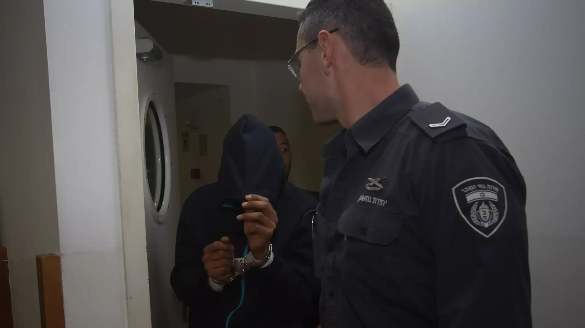 אב החשוד בהתעללות בבתו בת השנתיים בהארכת מעצרו 26 פברואר 2016 אב החשוד בהתעללות בבתו בת השנתיים בהארכת מעצרו 26 פברואר 2016