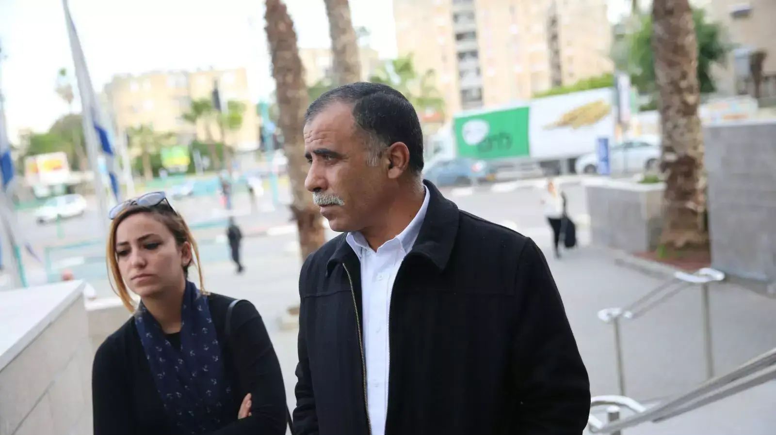 חוסיין דוואבשה בבית המשפט בלוד הקראת כתב אישום בפרשת דומא חוסיין דוואבשה בבית המשפט בלוד הקראת כתב אישום בפרשת דומא
