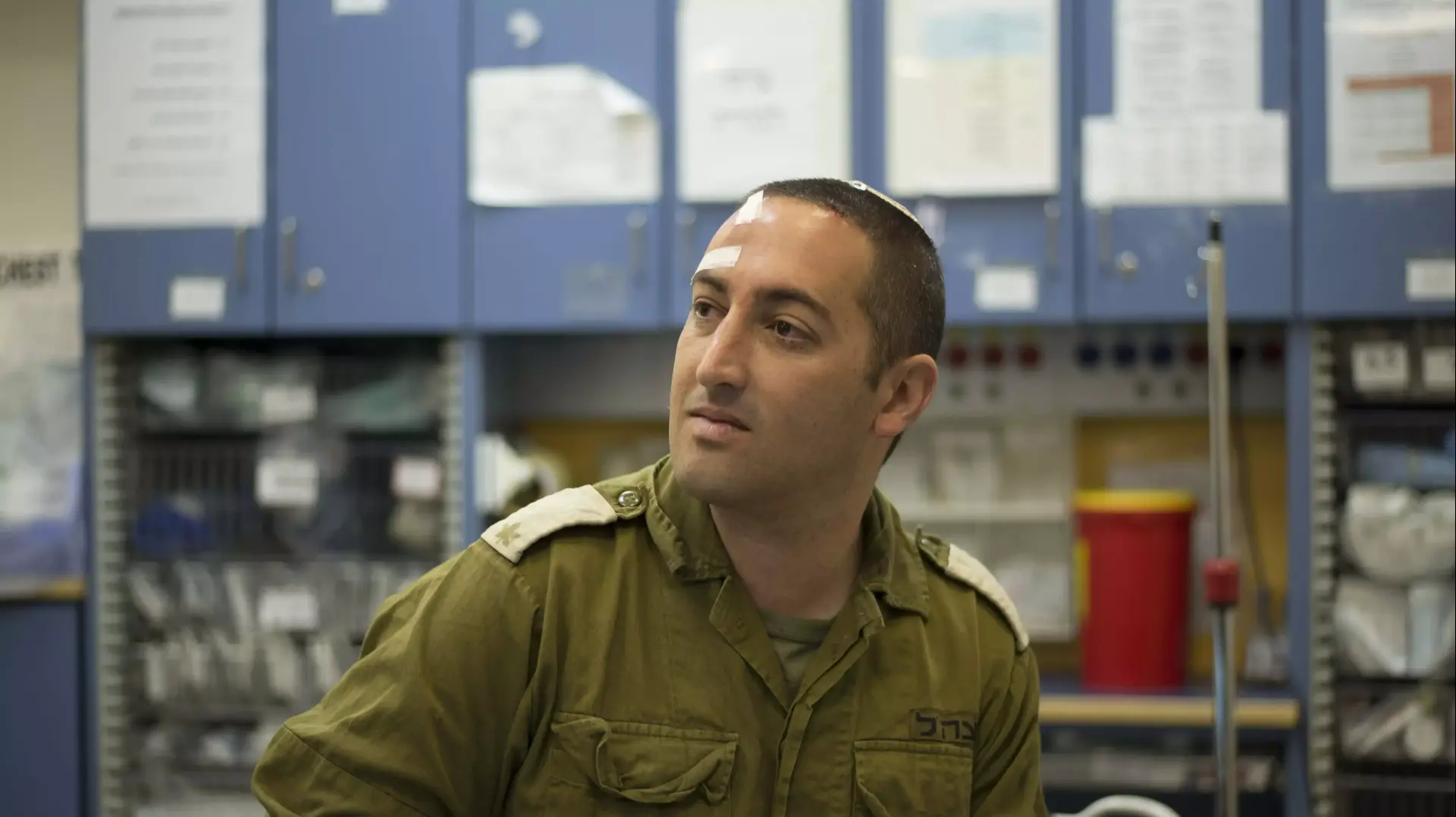 רועי הראל נפצע בפיגוע בעלי בבית החולים שערי צדק רועי הראל נפצע בפיגוע בעלי בבית החולים שערי צדק