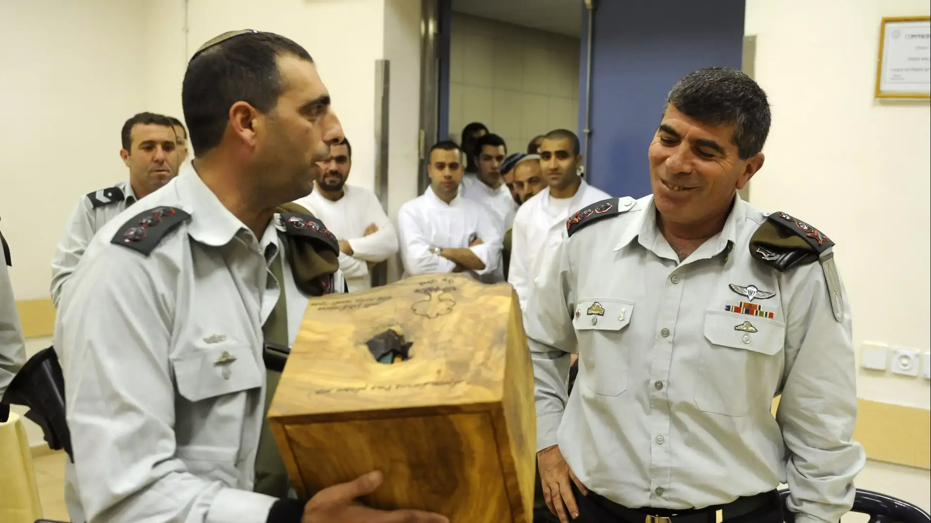 אופק בוכריס וגבי אשכנזי אופק בוכריס וגבי אשכנזי