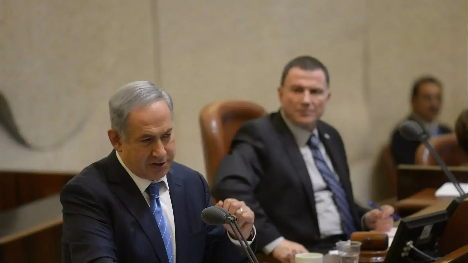 בנימין נתניהו בדיון 40 חתימות בכנסת, מרץ 2016 בנימין נתניהו בדיון 40 חתימות בכנסת, מרץ 2016