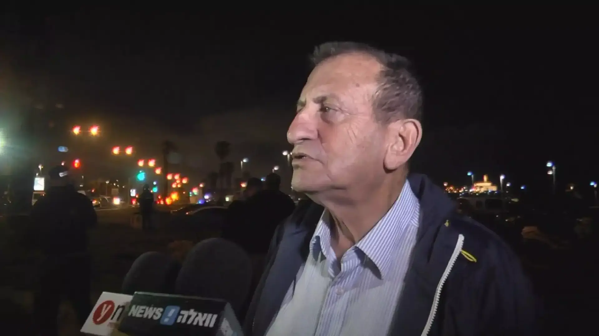 רון חולדאי, ראש עיריית תל אביב, זירת פיגוע דקירה ביפו. 8 במרץ 2016 רון חולדאי, ראש עיריית תל אביב, זירת פיגוע דקירה ביפו. 8 במרץ 2016