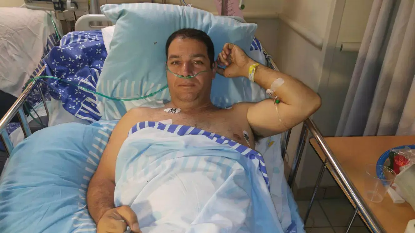 דודי גלבוע נפצע בפיגוע ביפו בבית החולים שיבא דודי גלבוע נפצע בפיגוע ביפו בבית החולים שיבא