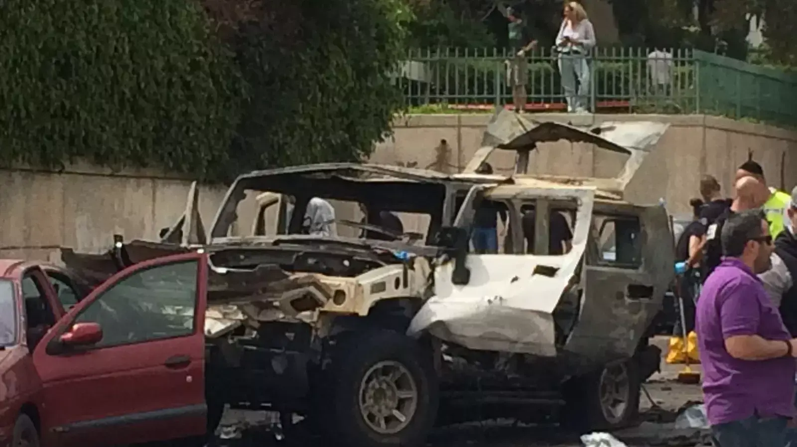 זירת פיצוץ רכב דבורה הנביאה זירת פיצוץ רכב דבורה הנביאה