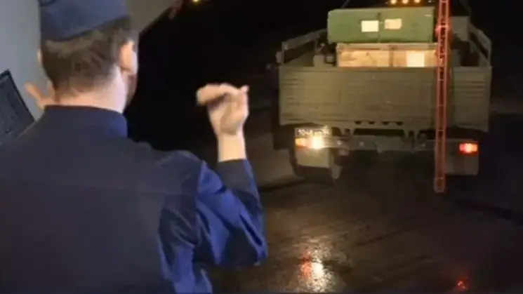 חיילי חיל האוויר הרוסי מתכוננים לעזיבת הכוחות את שדה התעופה חמימים בסוריה