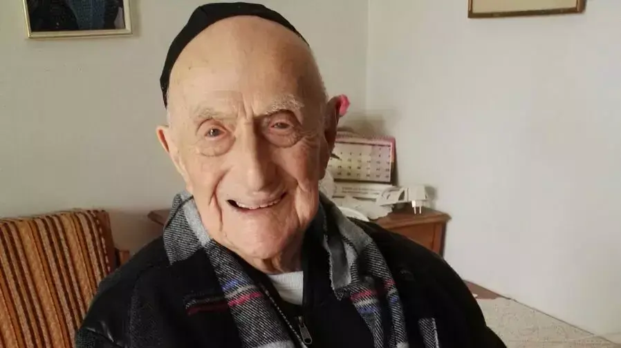 ישראל קרישטל, האיש המבוגר ביותר בעולם בן 112