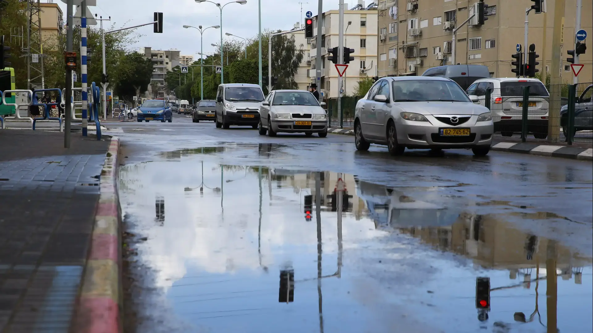 מזג אוויר חורפי, אשדוד. 16 במרץ 2016 מזג אוויר חורפי, אשדוד. 16 במרץ 2016