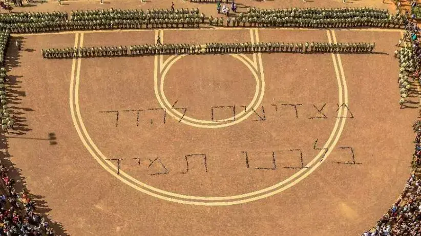 סיום טירונות משמר הגבול בטקס שהוקדש לזכרה של רש"ט הדר כהן שנהרגה בפיגוע בשער שכם, אנדרטת תל חדיד. מרץ 2016