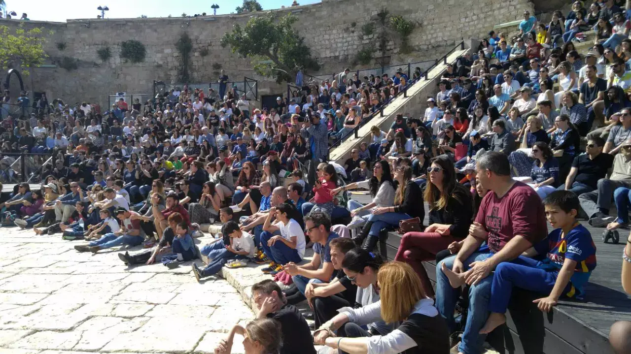 אירוע לזכר הדר גולדין באמפי שוני בנימינה, 18 מרץ 2016 אירוע לזכר הדר גולדין באמפי שוני בנימינה, 18 מרץ 2016