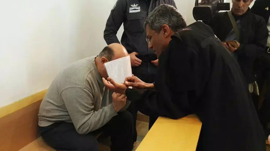 נהג מונית חשוד בחטיפה ותקיפה מינית של ילדה בבאר שבע, בית משפט מחוזי באר שבע. 21 במרץ 2016 נהג מונית חשוד בחטיפה ותקיפה מינית של ילדה בבאר שבע, בית משפט מחוזי באר שבע. 21 במרץ 2016