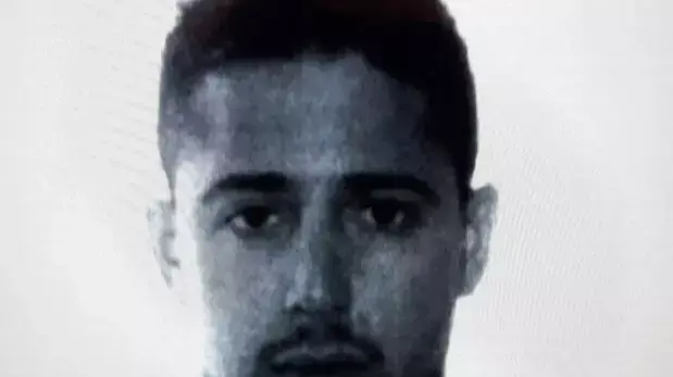 ריאד כריכת, חשוד במעורבות במתקפת הטרור בפריז שנעצר ב-24 במרץ 2016 ריאד כריכת, חשוד במעורבות במתקפת הטרור בפריז שנעצר ב-24 במרץ 2016