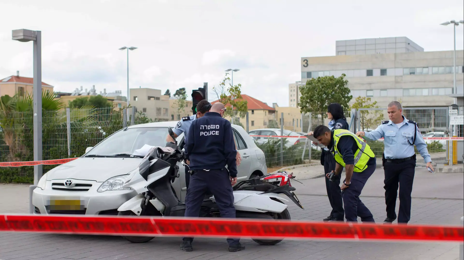 תאונת דרכים, סמוך למכללה האקדמית, תל אביב יפו. מרץ 2016 תאונת דרכים, סמוך למכללה האקדמית, תל אביב יפו. מרץ 2016