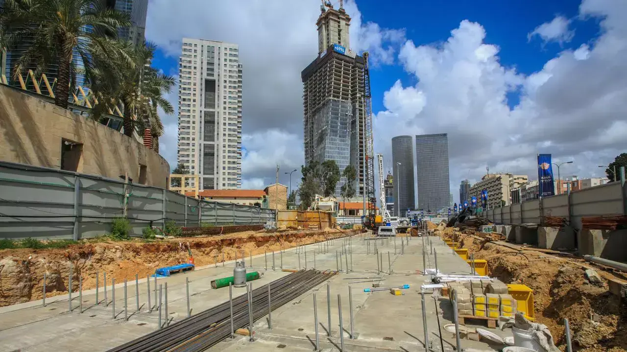 עבודות הרכבת הקלה, תחנת יהודית. תל אביב 28 במרץ 2016 עבודות הרכבת הקלה, תחנת יהודית. תל אביב 28 במרץ 2016