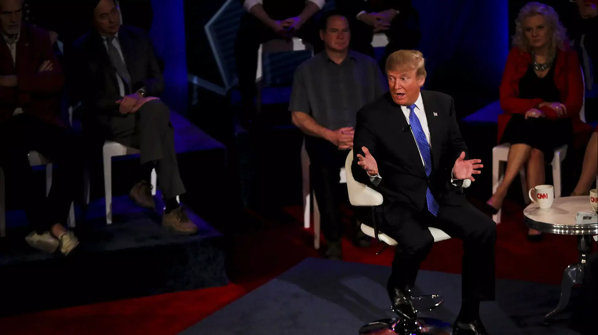 דונלד טראמפ באירוע של CNN במילווקי, ויסקונסין, 29 במרץ 2016 דונלד טראמפ באירוע של CNN במילווקי, ויסקונסין, 29 במרץ 2016