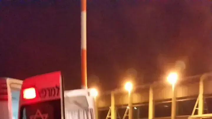 שני צעירים יהודים שנפצעו במתקפת הטרור בבריסל הוטסו לטיפול בישראל. 1 באפריל 2016 שני צעירים יהודים שנפצעו במתקפת הטרור בבריסל הוטסו לטיפול בישראל. 1 באפריל 2016