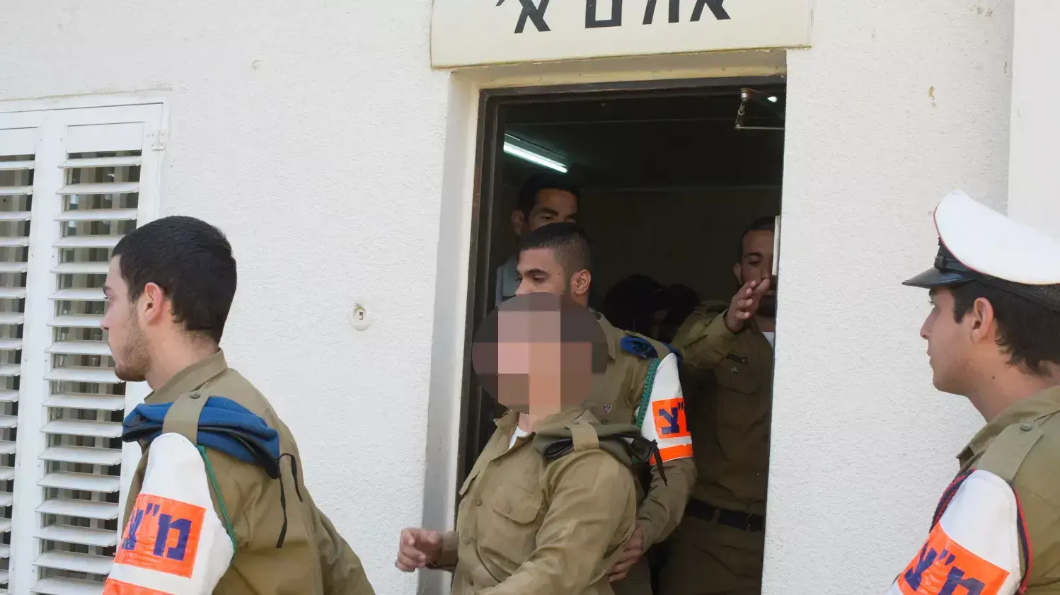 החייל החשוד בירי במחבל בחברון בבית המשפט לערעורים בקריה 1 אפריל 2016