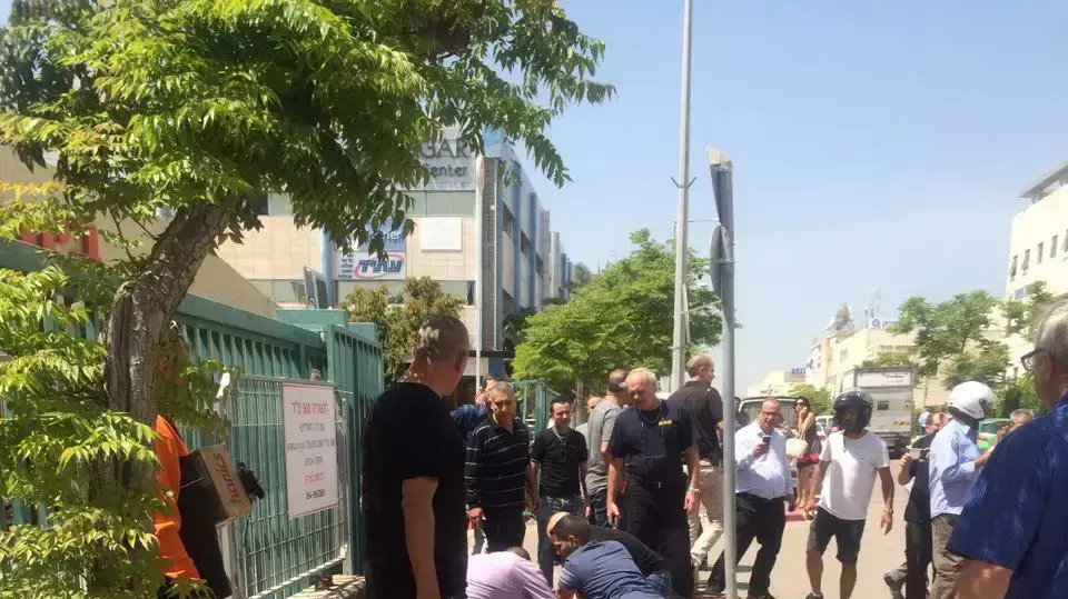 פיגוע דקירה בראש העין. 3 באפריל 2016 פיגוע דקירה בראש העין. 3 באפריל 2016