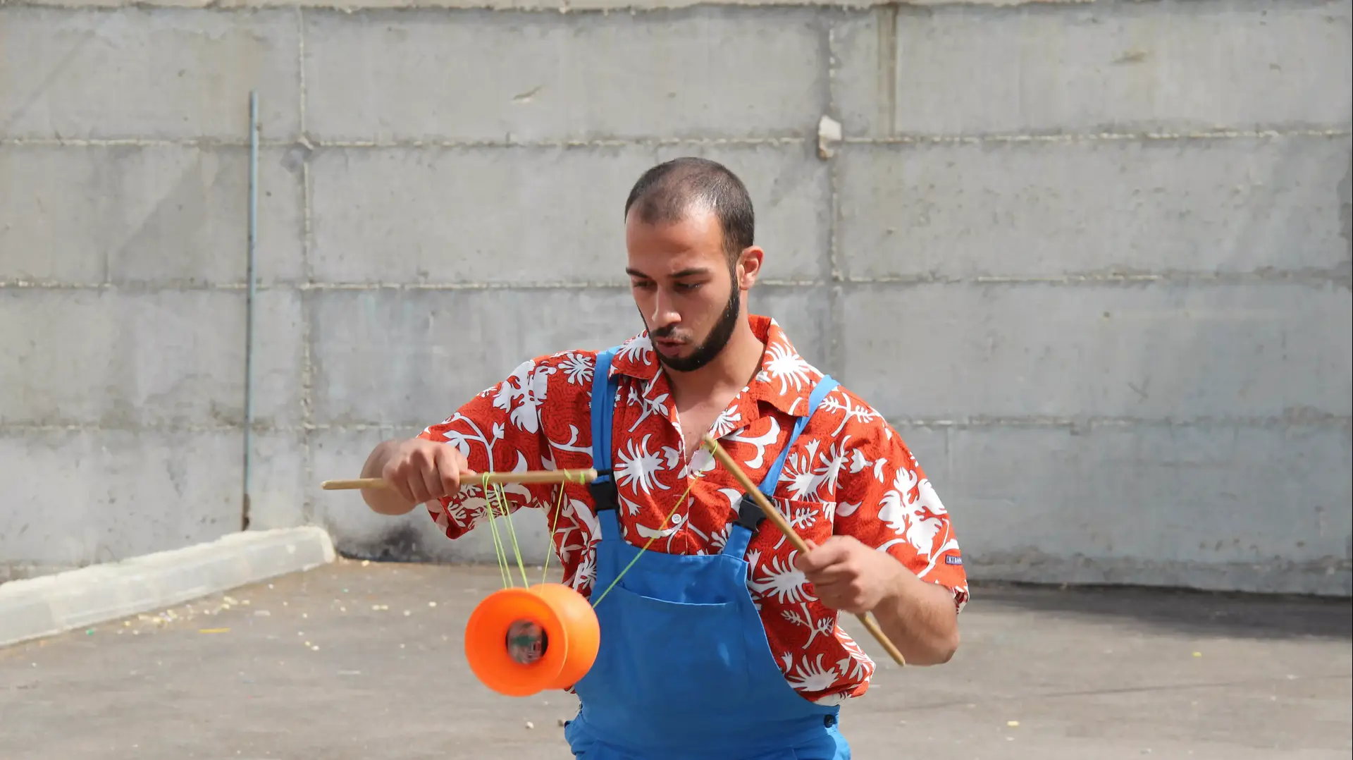 מוחמד אבו סחא, אמן קרקס פלסטיני שעצור מנהלית 4 חודשים, אפריל 2016