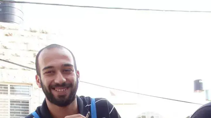 הליצן הפלסטיני מוחמד אבו-סחא שעצור מנהלית בישראל