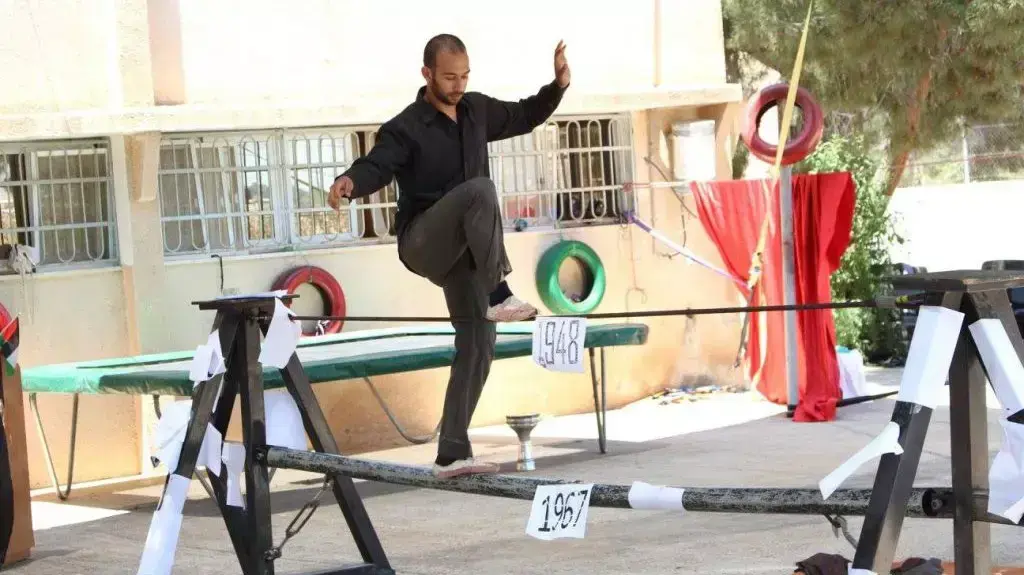 הליצן הפלסטיני מוחמד אבו-סחא שעצור מנהלית בישראל הליצן הפלסטיני מוחמד אבו-סחא שעצור מנהלית בישראל