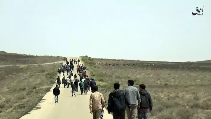 שחרור עובדי מפעל שנחטפו על ידי דאעש, דמשק, סוריה, 8 באפריל 2016 שחרור עובדי מפעל שנחטפו על ידי דאעש, דמשק, סוריה, 8 באפריל 2016