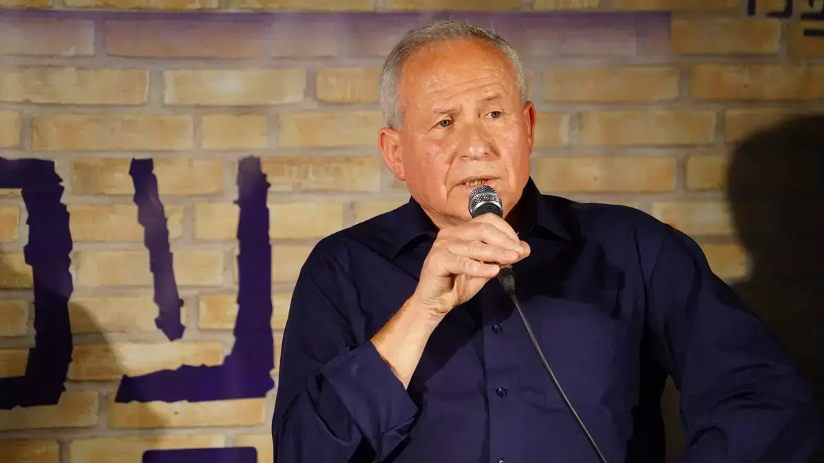 אבי דיכטר וזוהיר בהלול באירוע "שבתרבות" בעכו, 9 באפריל 2016 אבי דיכטר וזוהיר בהלול באירוע "שבתרבות" בעכו, 9 באפריל 2016