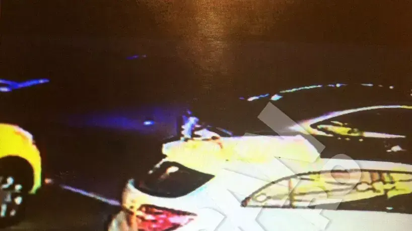 רון ויינר, אחד הישראלים החשודים בריגול ברומניה, עם צאתו מבית המלון רון ויינר, אחד הישראלים החשודים בריגול ברומניה, עם צאתו מבית המלון