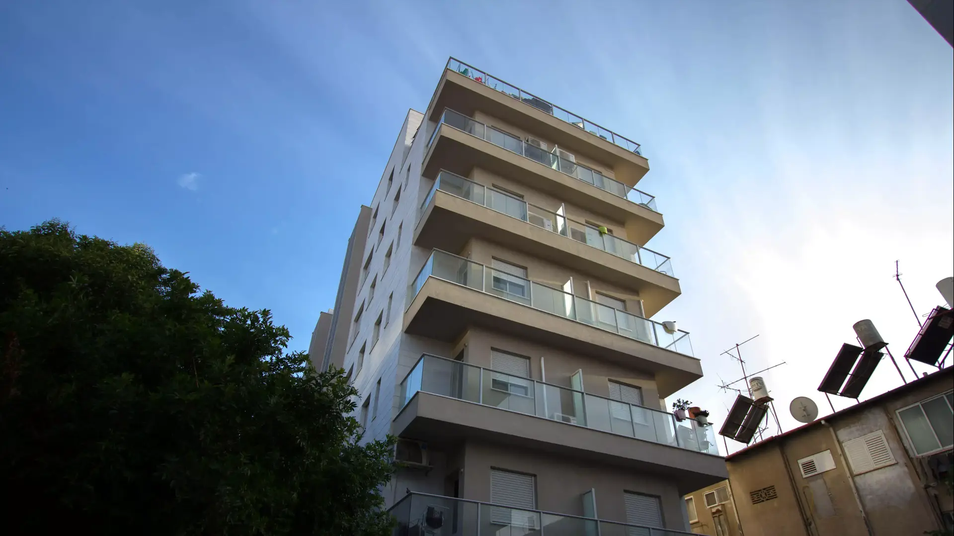 ביתה של ענבל אור בגבעתיים ביתה של ענבל אור בגבעתיים