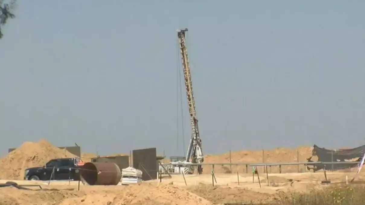 ישראל חשפה מנהרת חמאס בעוטף עזה ישראל חשפה מנהרת חמאס בעוטף עזה