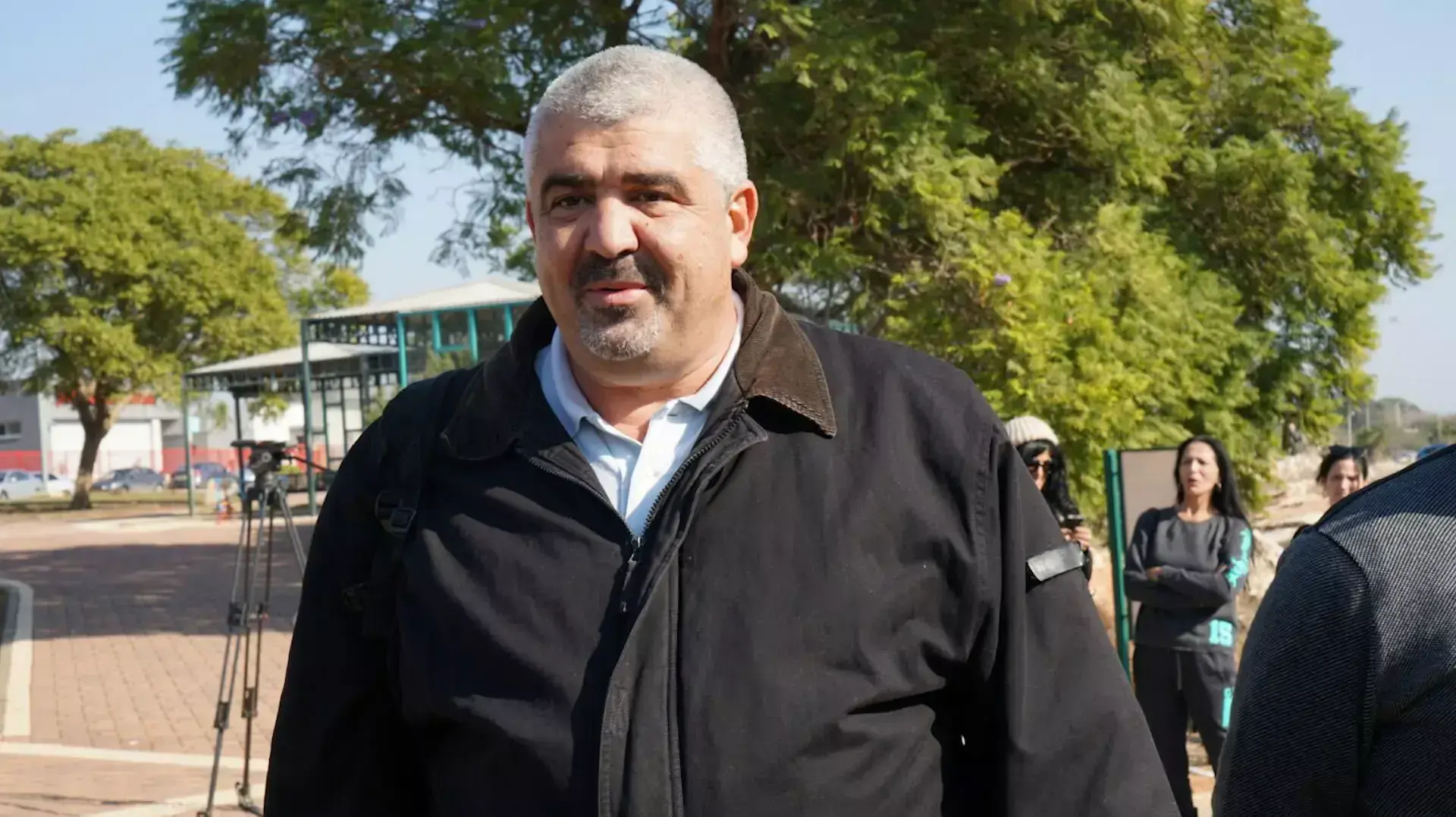 אבא של מנהלת בית ספר בבת ים מספר על מעורבות לכאורה של לחיאני בבחירות