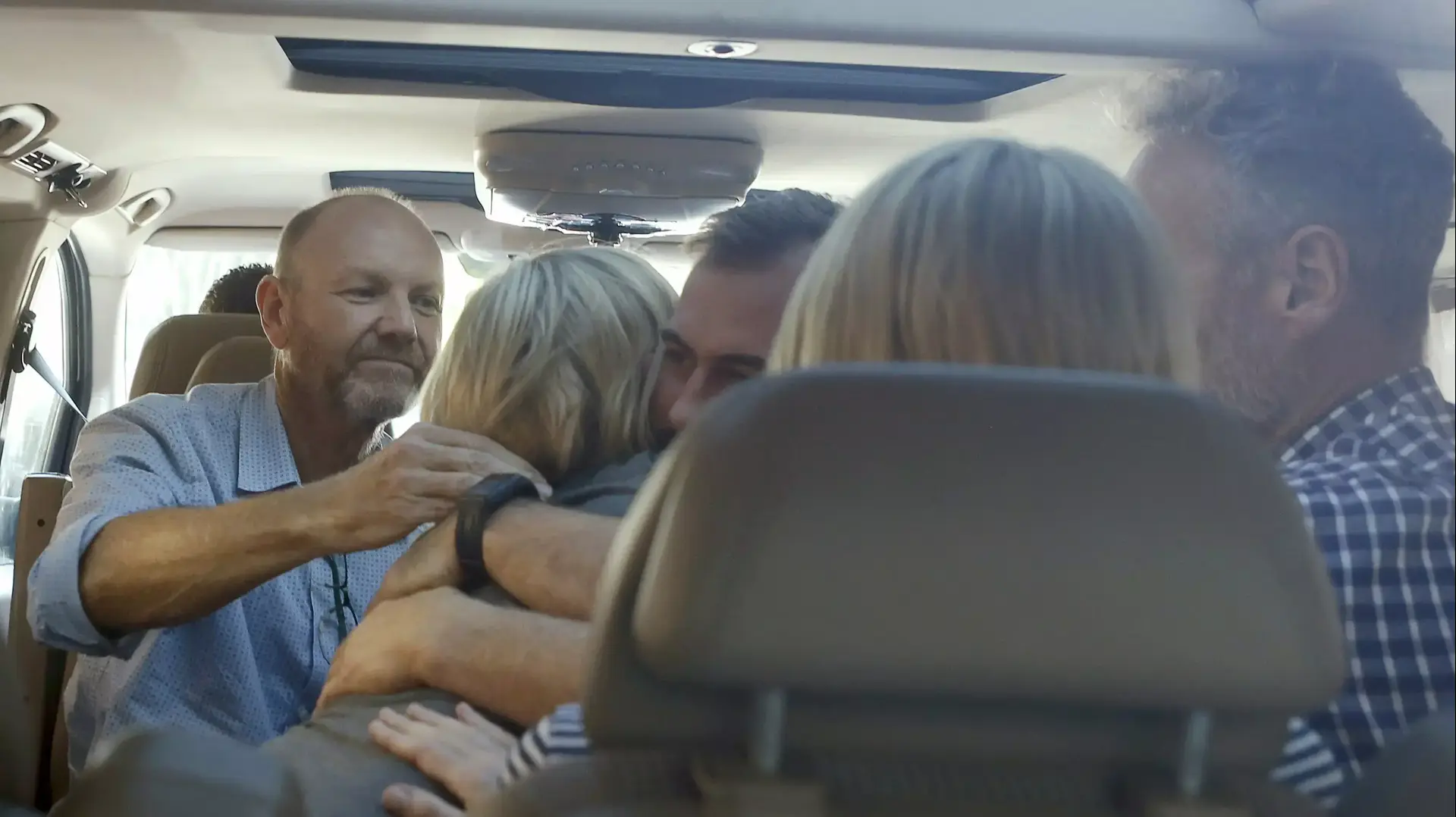 שחרור צוות תכנית "60 דקות" האוסטרלית מכל בעבדא, לבנון, 20 באפריל 2016 שחרור צוות תכנית "60 דקות" האוסטרלית מכל בעבדא, לבנון, 20 באפריל 2016