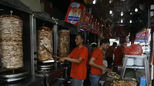 שביתת מוכרי השווארמה בעזה שביתת מוכרי השווארמה בעזה