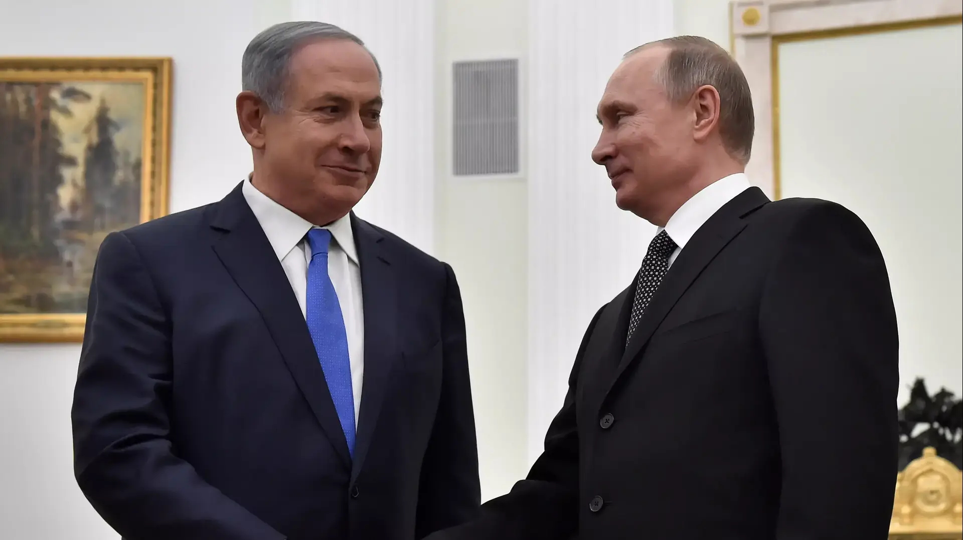 נשיא רוסיה ולדימיר פוטין בפגישה עם ראש הממשלה בנימין נתניהו, מוסקבה רוסיה. אפריל 2016 נשיא רוסיה ולדימיר פוטין בפגישה עם ראש הממשלה בנימין נתניהו, מוסקבה רוסיה. אפריל 2016