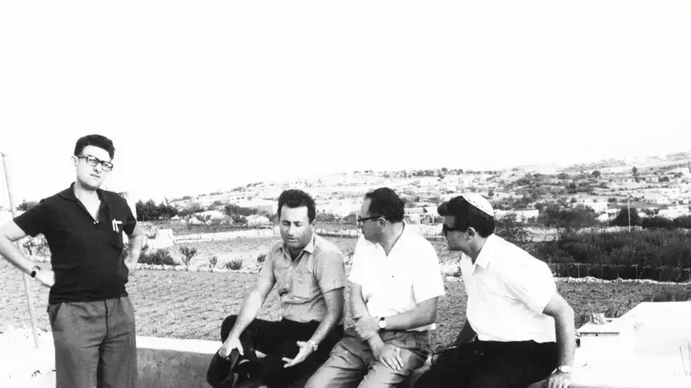 פסח במלון פארק, חברון. 1968