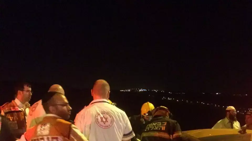 הרוגה ושלושה פצועים בתאונת דרכים בכביש 375 עוקף חוסאן הסמוך לביתר עילית 24 אפריל 2016 הרוגה ושלושה פצועים בתאונת דרכים בכביש 375 עוקף חוסאן הסמוך לביתר עילית 24 אפריל 2016
