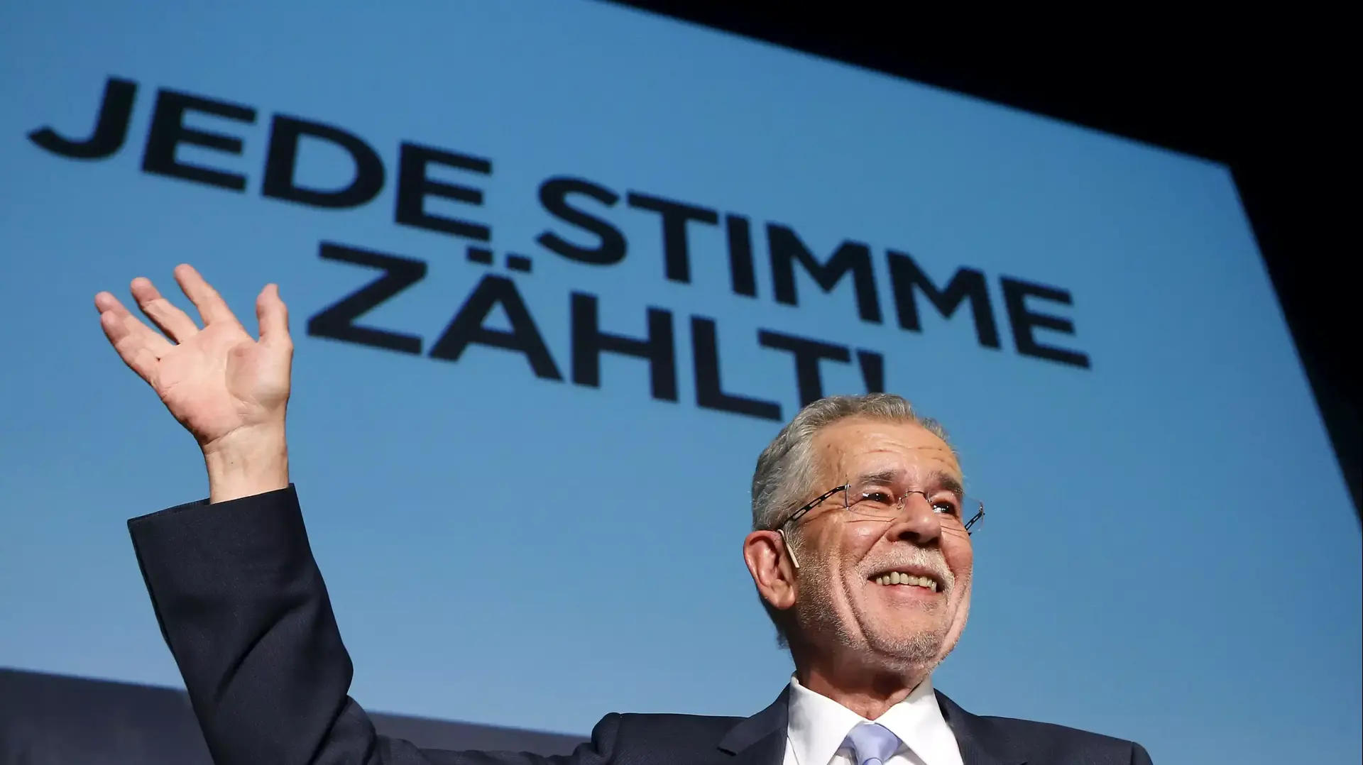 המועמד לנשיאות אוסטריה אלכסנדר ון דר בלן בעצרת בחירות, וינה, 22 באפריל 2016 המועמד לנשיאות אוסטריה אלכסנדר ון דר בלן בעצרת בחירות, וינה, 22 באפריל 2016